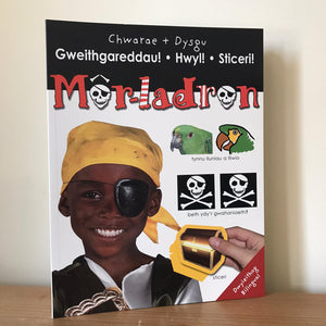 Chwarae a Dysgu: Môr-ladron