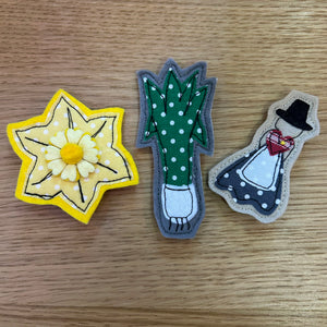 Pin Ffelt Dydd Gŵyl Dewi