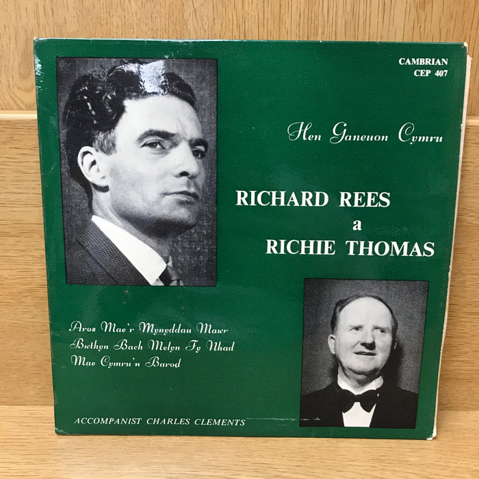 Richard Rees a Rhichie Thomas Hen ganeuon Cymru