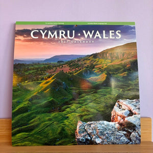 Calendr Wal Cymru 2027 / Wales Wall Calendar 2027