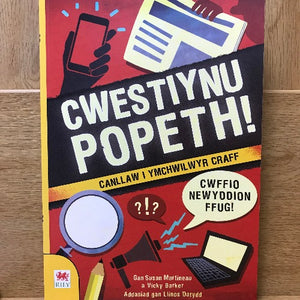 Cwestiynu Popeth - Canllaw i Ymchwilwyr Craff
