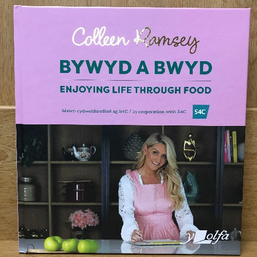 Bywyd a Bwyd Colleen Ramsey | Welsh Cookery Books | Aaron Ramsey wife ...