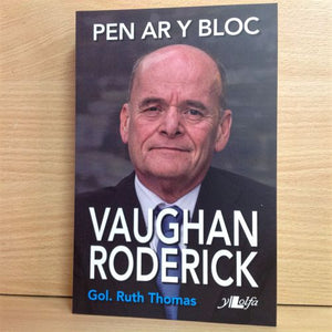 Pen ar y Bloc: Vaughan Roderick