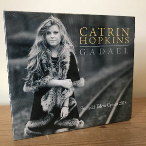 Catrin Hopkins: Gadael
