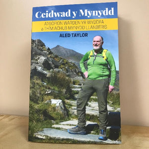 Ceidwad y Mynydd - Atgofion y Tîm Achub